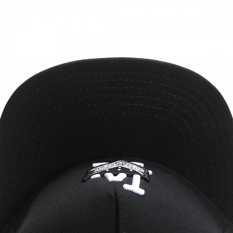 Embroidered Baseball Cap for Casual Style